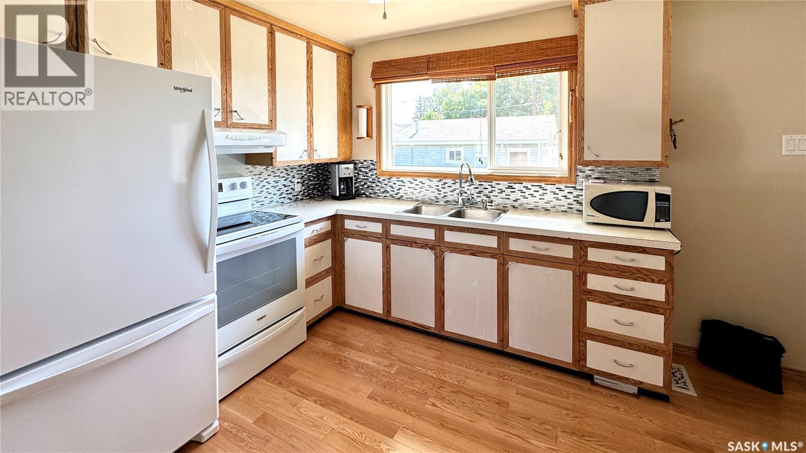 110 Stanley Street, Elbow, Saskatchewan  S0H 1J0 - Photo 17 - SK015651