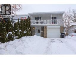 124 DALEGROVE Drive, Kitchener, Ontario