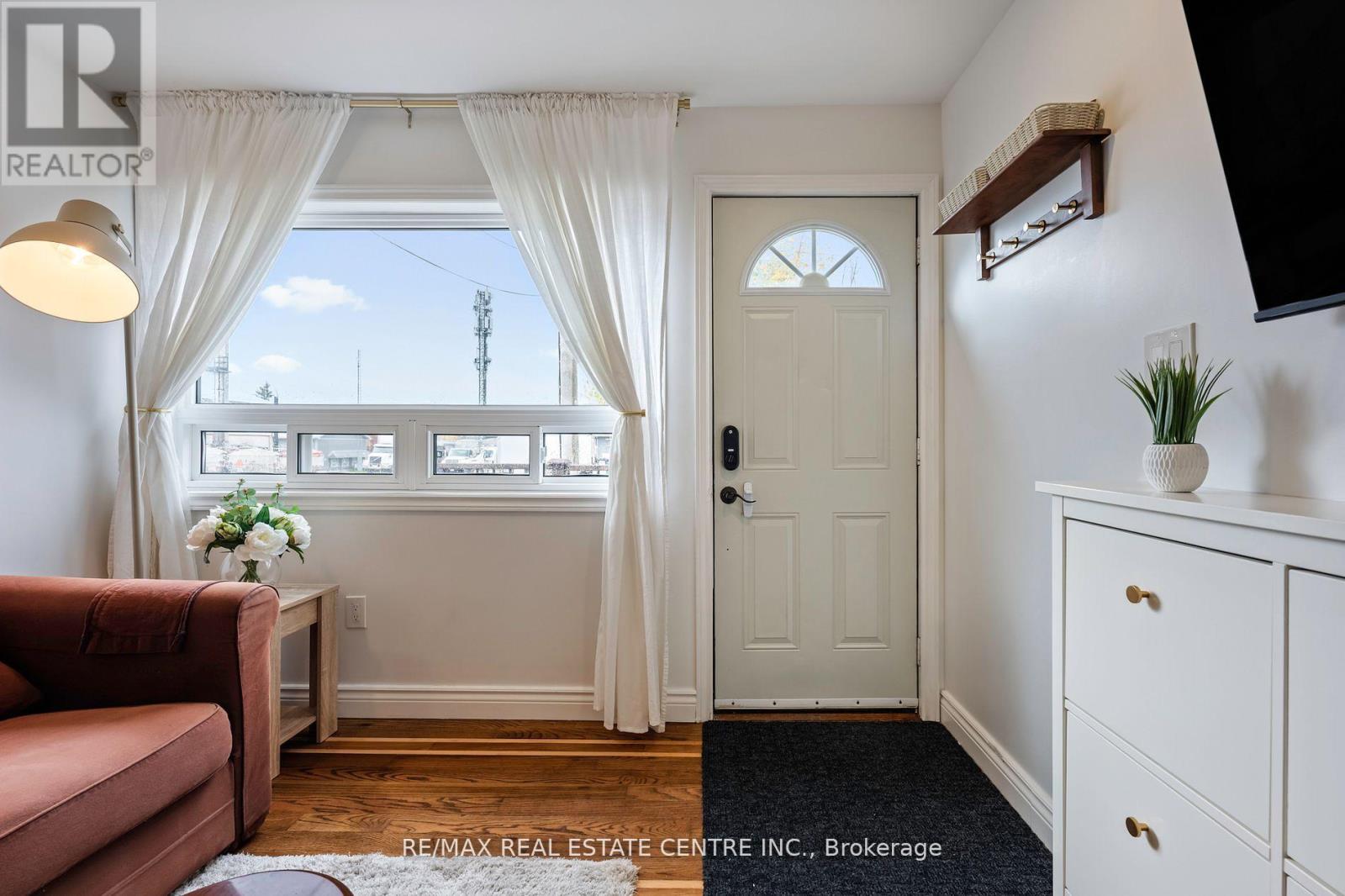 121 Proton Street N, Southgate, Ontario  N0C 1B0 - Photo 7 - X12682378