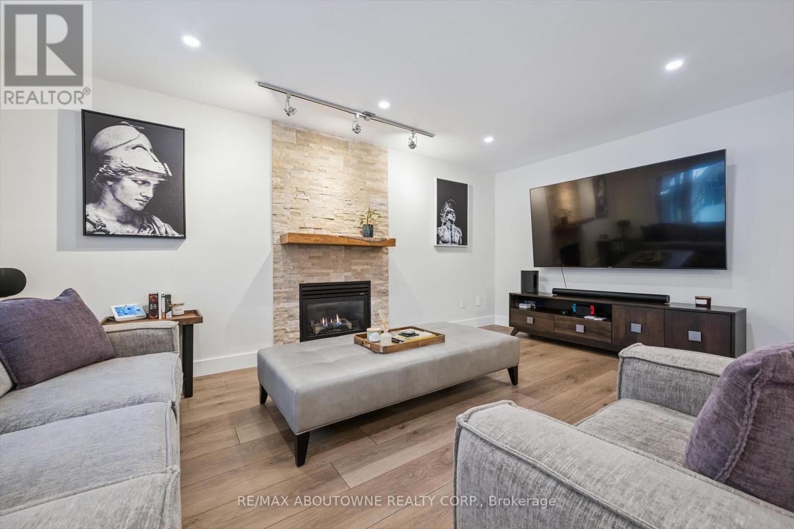 28 Kathleen Court, Hamilton, Ontario  L8T 5B1 - Photo 16 - X12682422