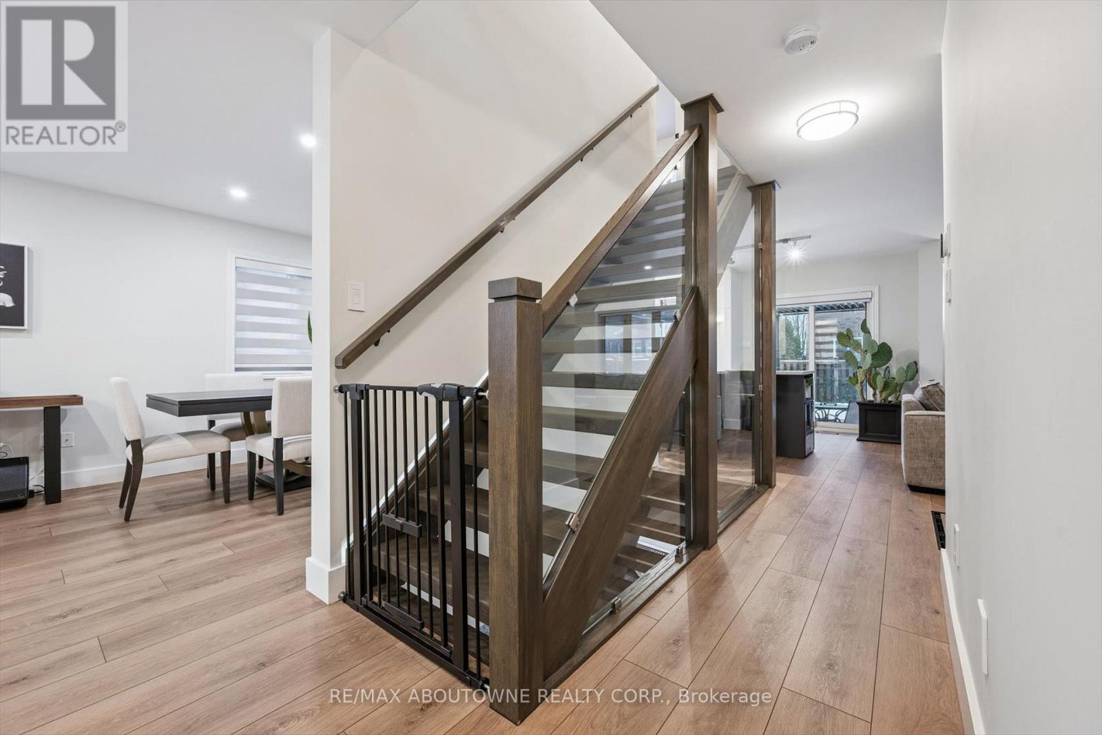 28 Kathleen Court, Hamilton, Ontario  L8T 5B1 - Photo 19 - X12682422