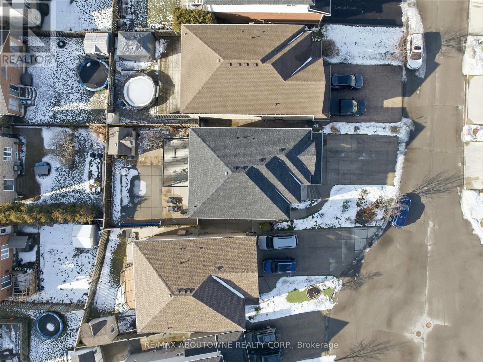 28 Kathleen Court, Hamilton, Ontario  L8T 5B1 - Photo 43 - X12682422