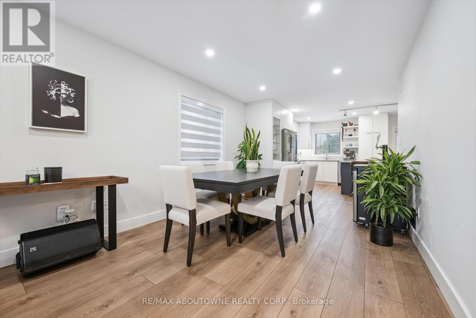 28 Kathleen Court, Hamilton, Ontario  L8T 5B1 - Photo 7 - X12682422