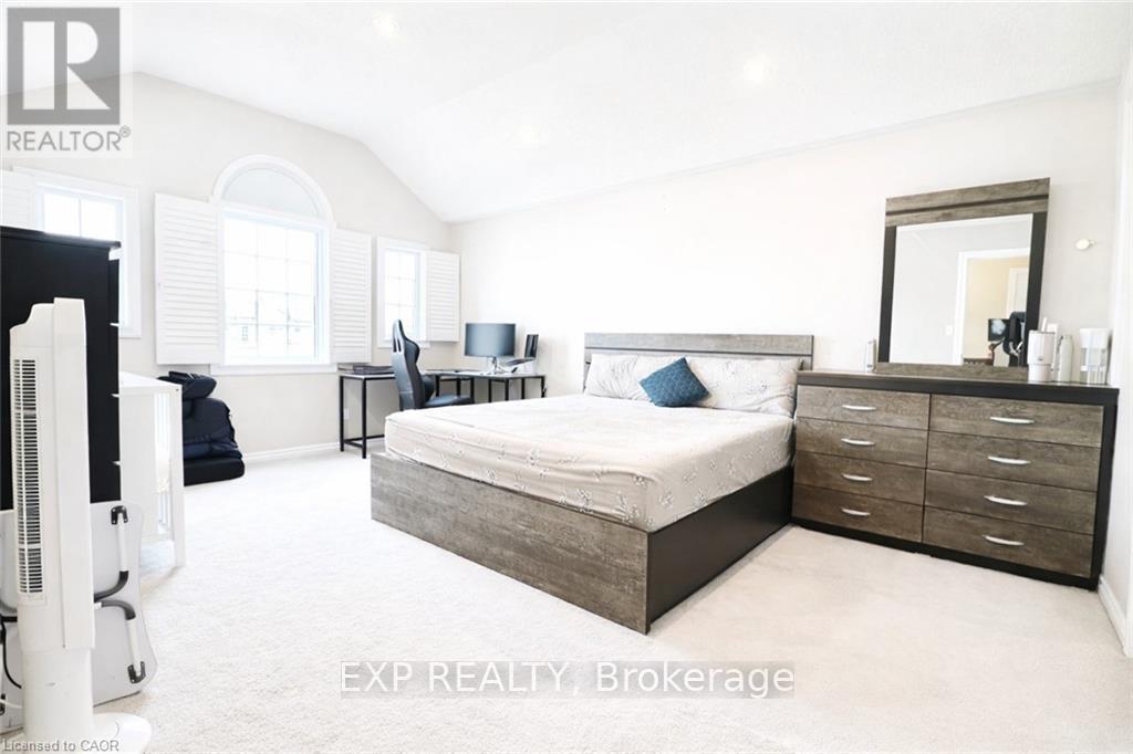 Upper - 240 Purple Sage Crescent, Kitchener, Ontario  N2E 4G5 - Photo 13 - X12682472