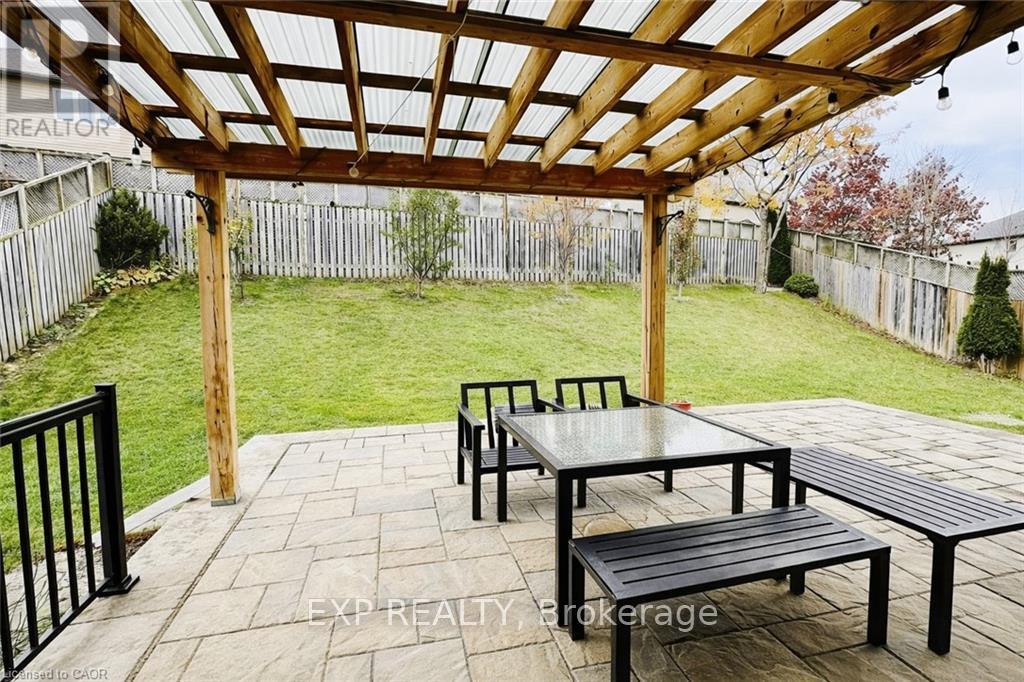 Upper - 240 Purple Sage Crescent, Kitchener, Ontario  N2E 4G5 - Photo 21 - X12682472