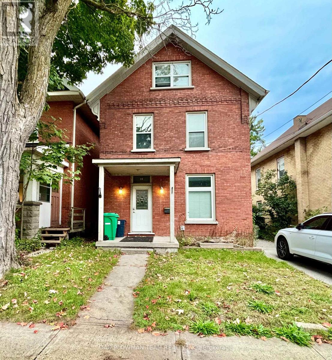 16 Inverlea Street, Peterborough, Ontario  K9H 5P9 - Photo 2 - X12682486