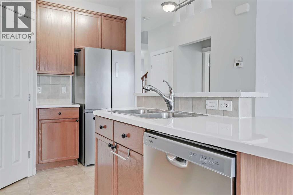 102 Kincora Glen Mews Nw, Calgary, Alberta  T3R 0B6 - Photo 8 - A2270641