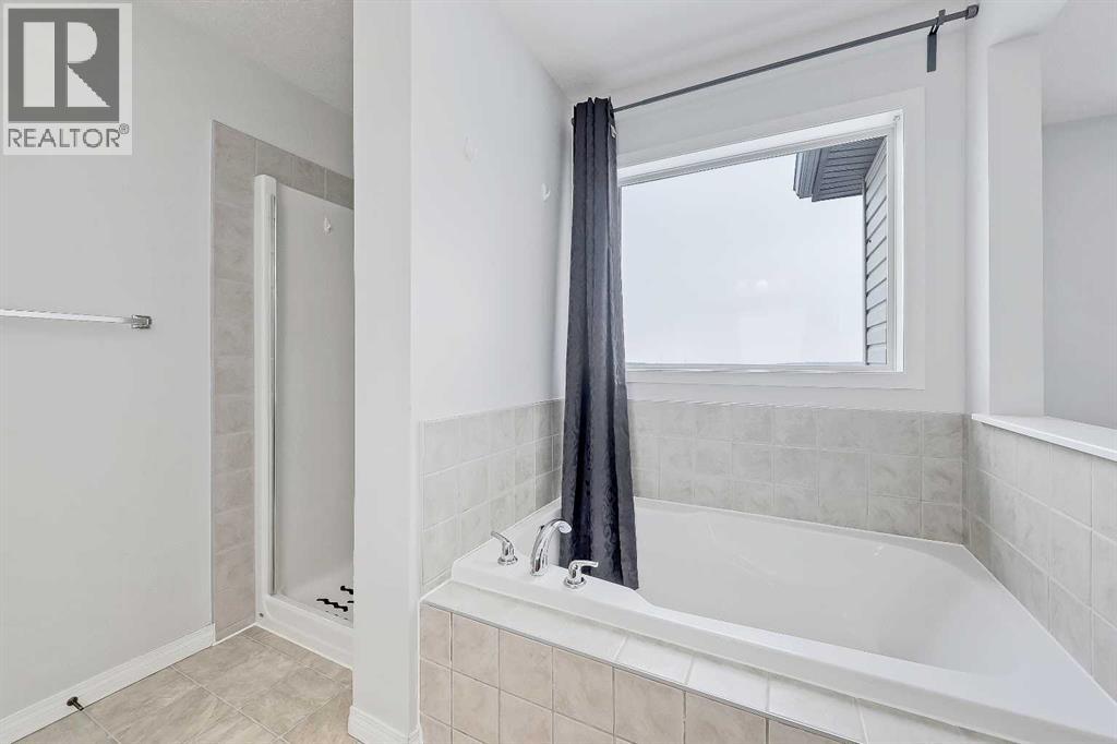 102 Kincora Glen Mews Nw, Calgary, Alberta  T3R 0B6 - Photo 32 - A2270641