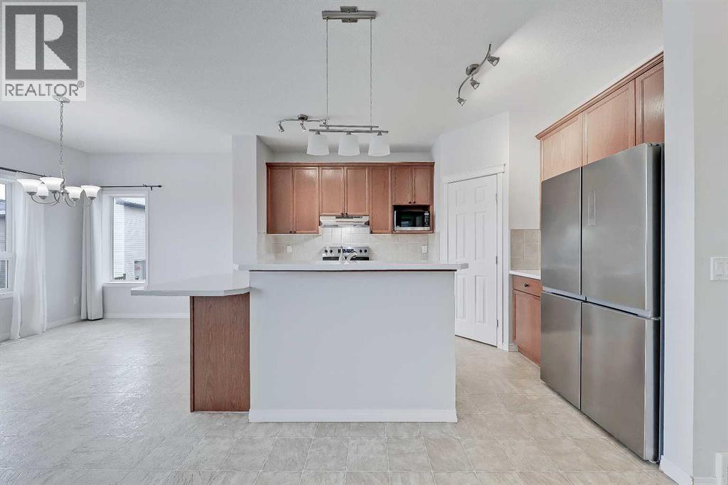 102 Kincora Glen Mews Nw, Calgary, Alberta  T3R 0B6 - Photo 7 - A2270641
