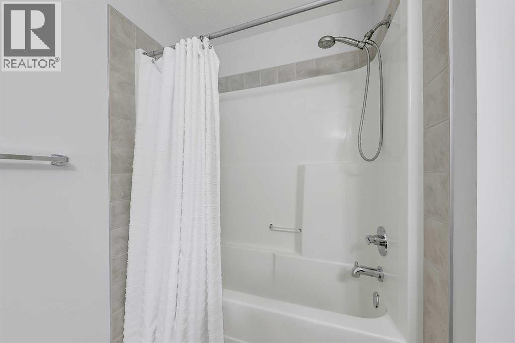 102 Kincora Glen Mews Nw, Calgary, Alberta  T3R 0B6 - Photo 38 - A2270641