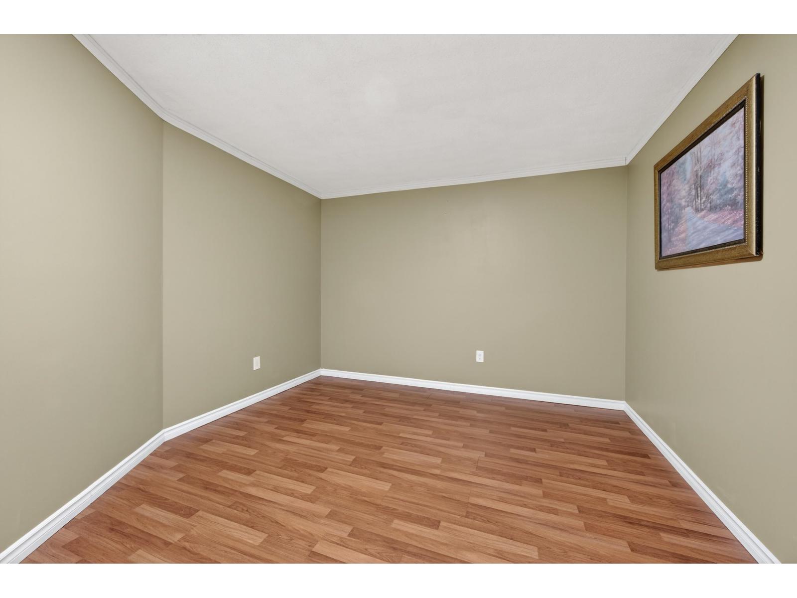 314 1850 E Southmere Crescent, Surrey, British Columbia  V4A 6Y6 - Photo 9 - R3077544