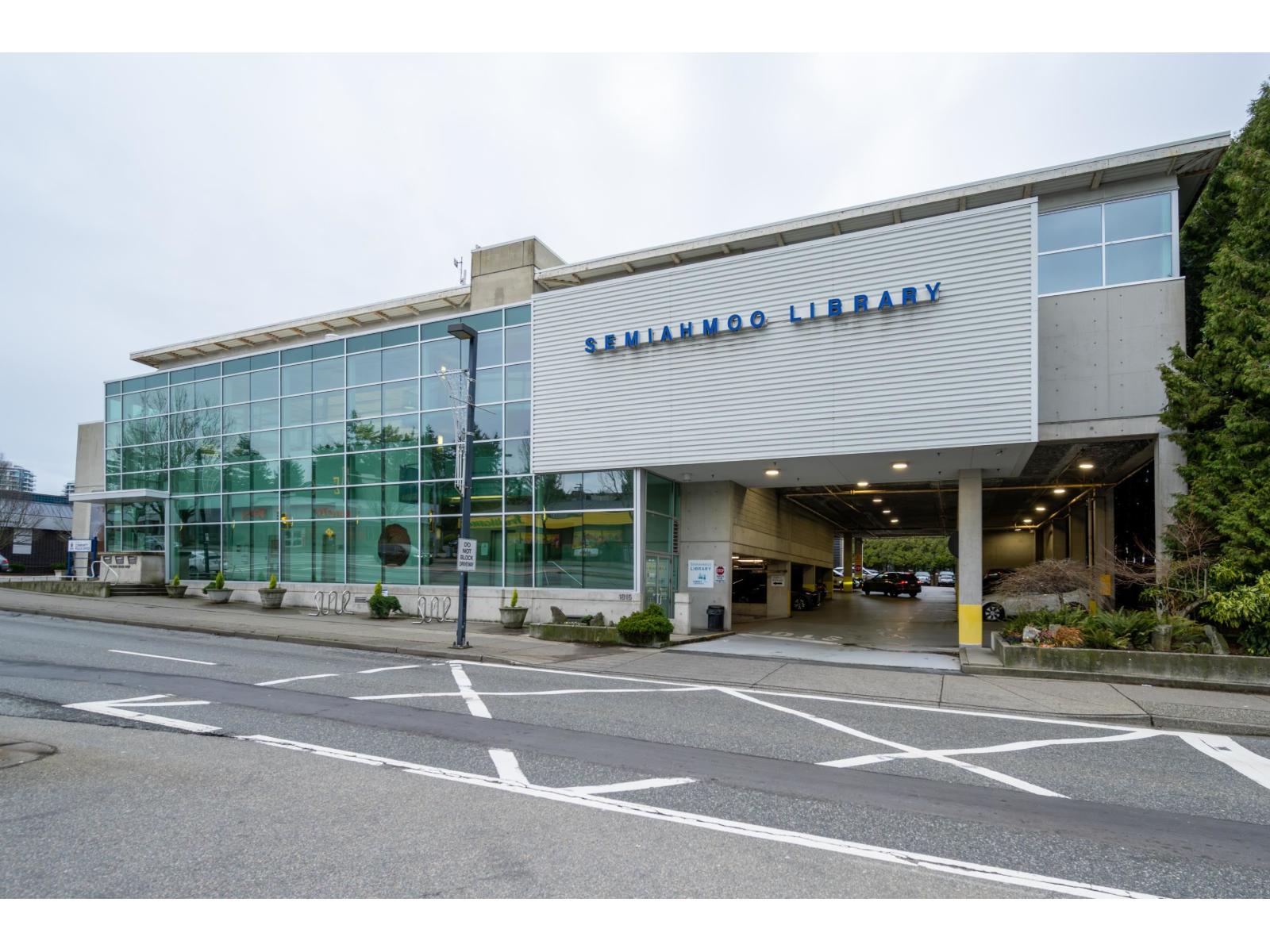 314 1850 E Southmere Crescent, Surrey, British Columbia  V4A 6Y6 - Photo 24 - R3077544