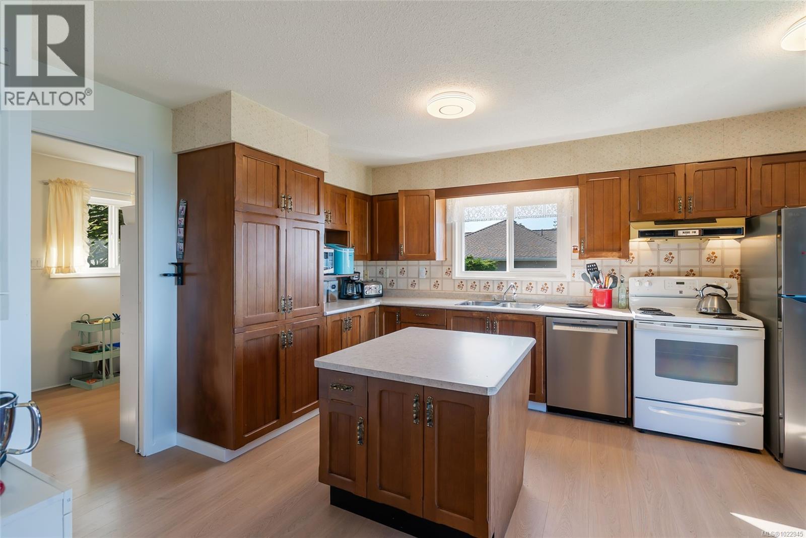 3796 Sundown Dr, Nanaimo, British Columbia  V9T 4R1 - Photo 18 - 1022945