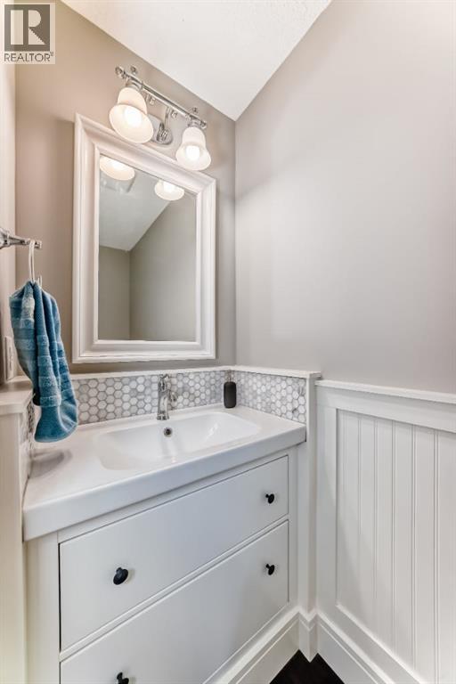 11 Canoe Close Sw, Airdrie, Alberta  T4B 2N3 - Photo 29 - A2278127