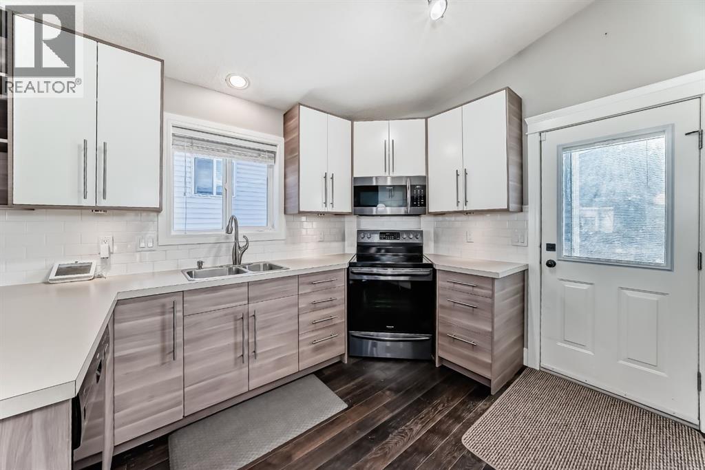 11 Canoe Close Sw, Airdrie, Alberta  T4B 2N3 - Photo 8 - A2278127