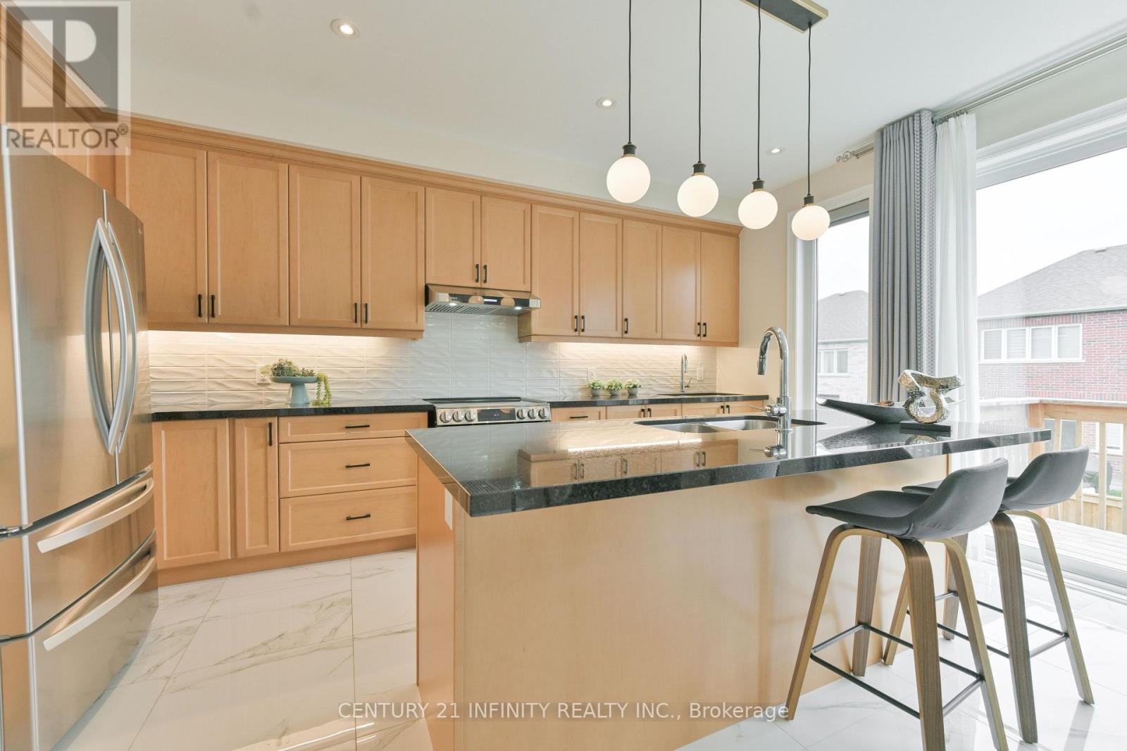 34 Watershed Gate, East Gwillimbury, Ontario  L9N 0Y6 - Photo 10 - N12682508