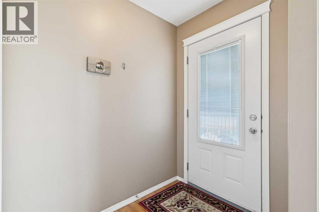 152 Sunrise Terrace Ne, High River, Alberta  T1V 0C2 - Photo 3 - A2276932