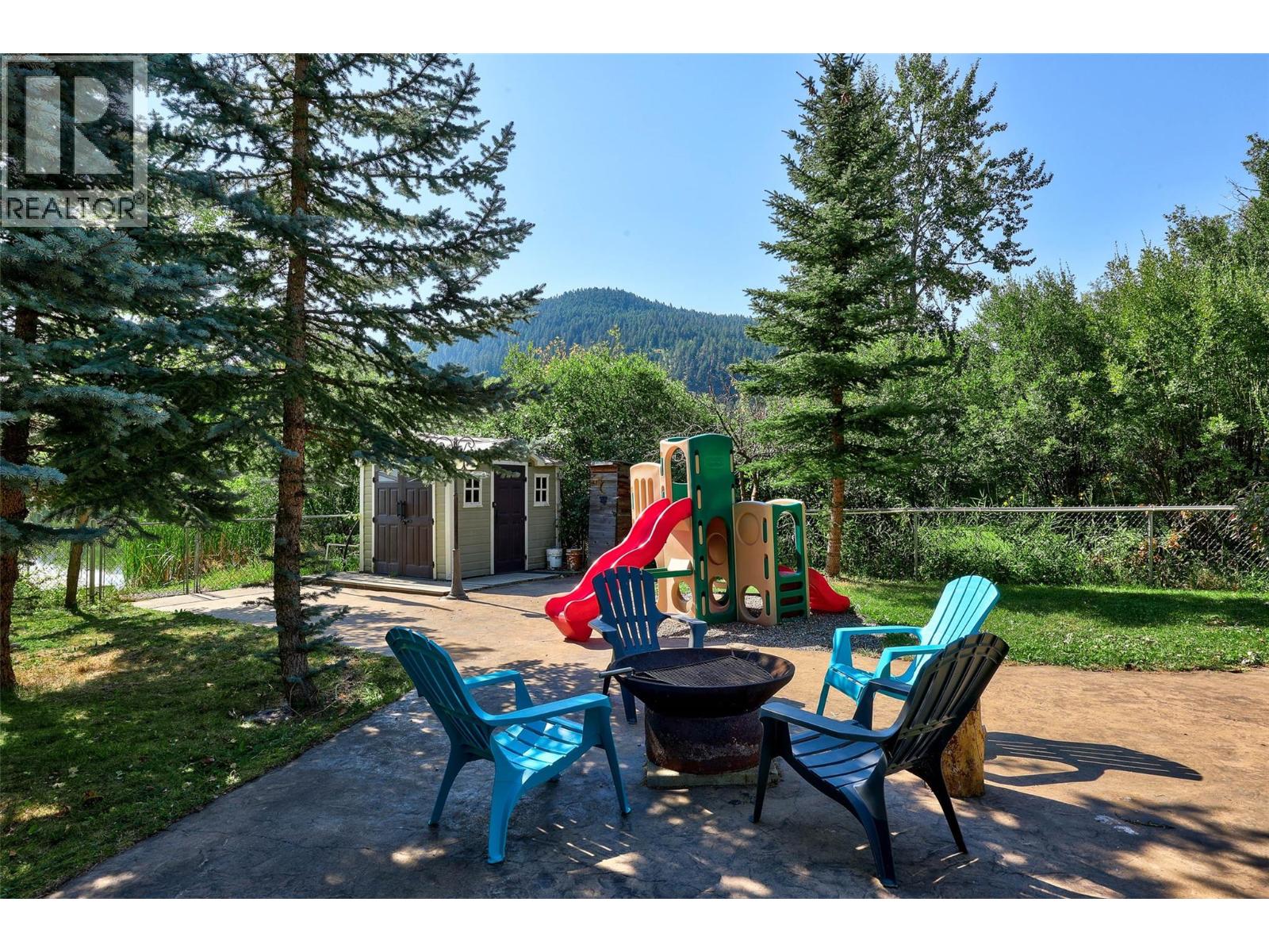 3060 MAQUINNA Road Kamloops Photo 38