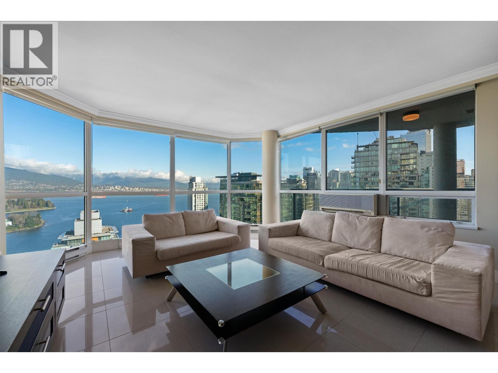 2303 1415 W Georgia Street, Vancouver, British Columbia  V6G 3C8 - Photo 1 - R3077888