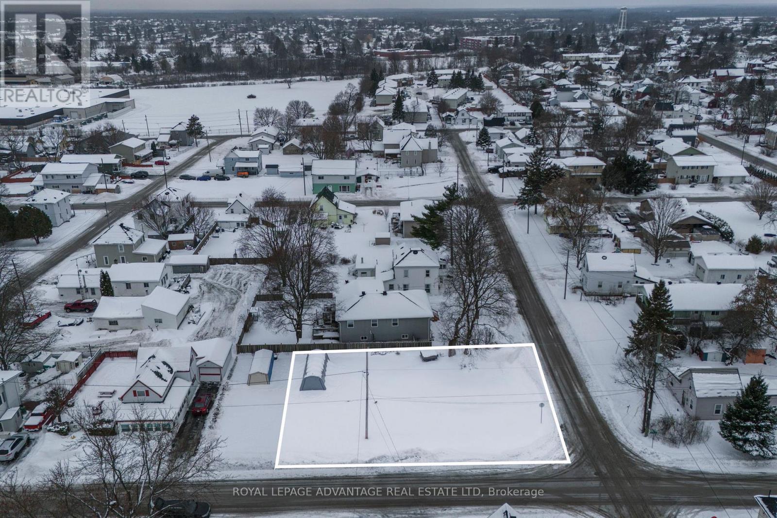 19 Lila Street, Montague, Ontario  K7A 2X2 - Photo 14 - X12682514