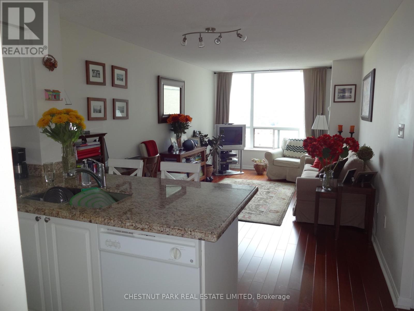 Ph12 - 109 Front Street E, Toronto, Ontario  M5A 4P7 - Photo 5 - C12682516