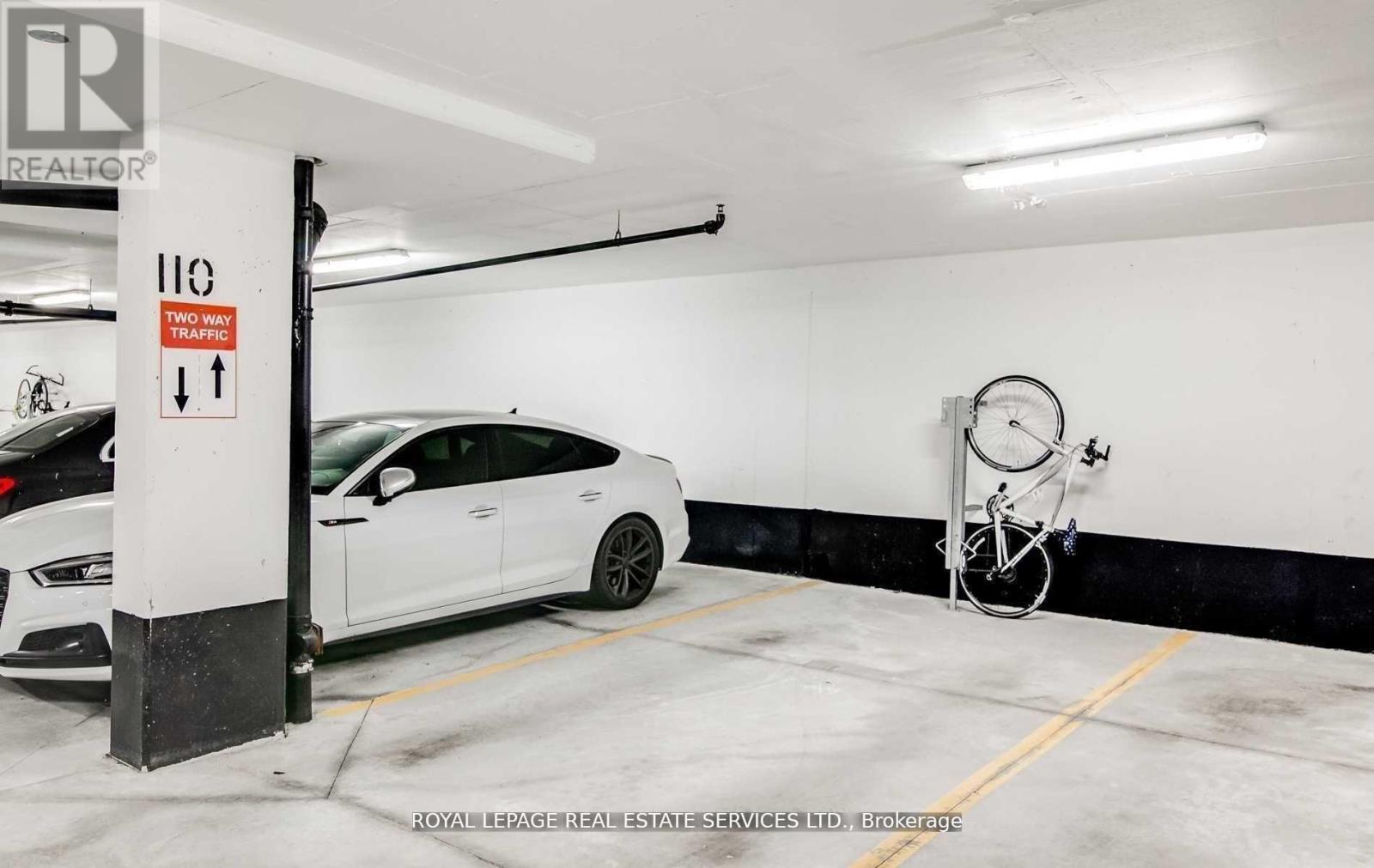 330 - 90 Stadium Road, Toronto, Ontario  M5V 3W5 - Photo 33 - C12682560