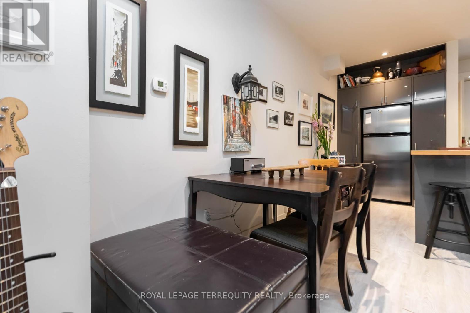 11 1/2 Rose Avenue, Toronto, Ontario  M4X 1N6 - Photo 5 - C12682574