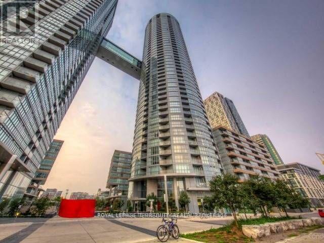 1033 - 21 ICEBOAT TERRACE, Toronto, Ontario