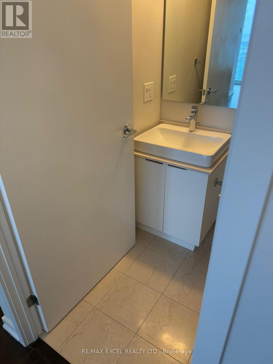 4201 - 14 York Street, Toronto, Ontario  M5J 2Z2 - Photo 7 - C12682598