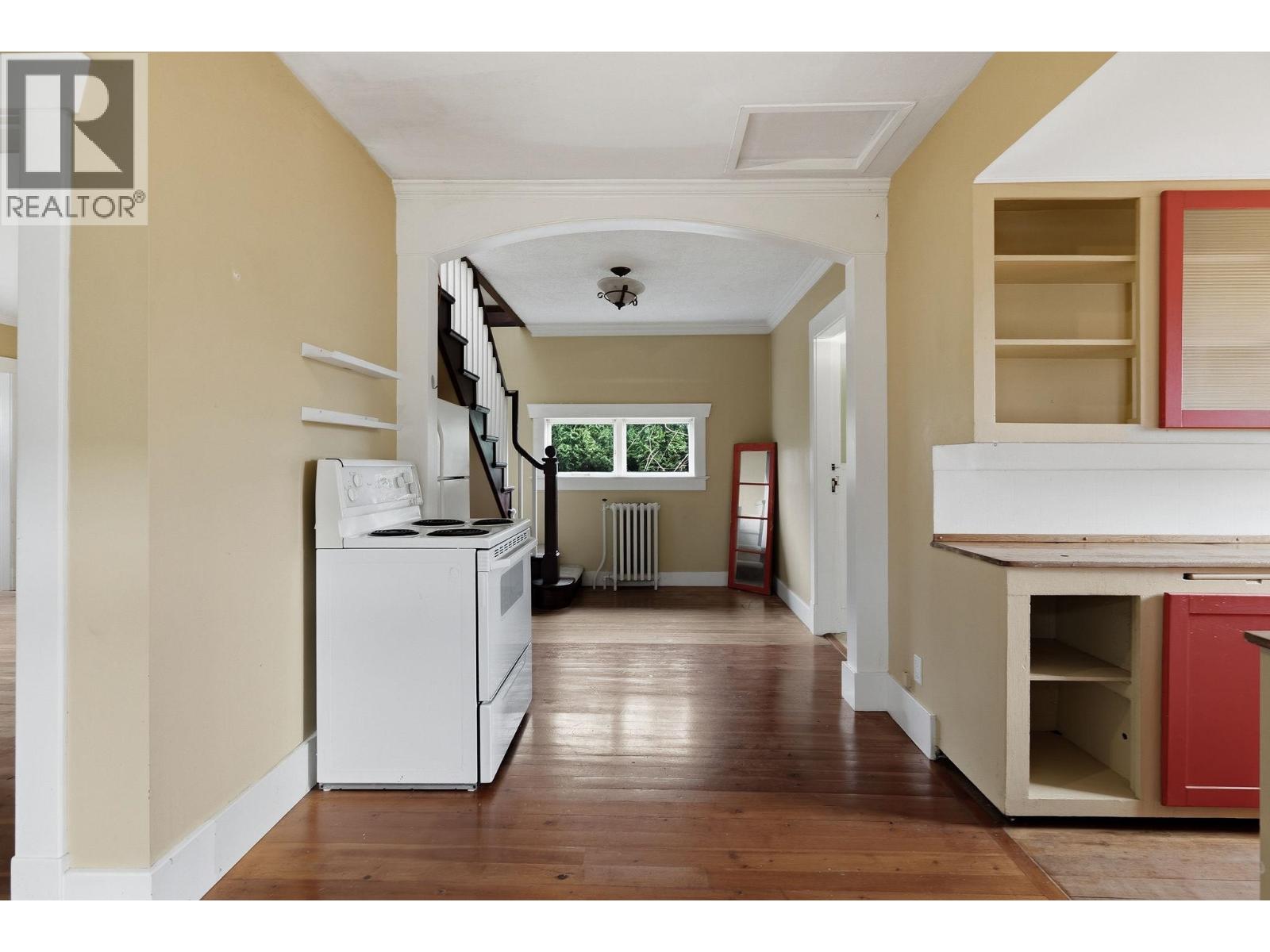 2336 Rindall Avenue, Port Coquitlam, British Columbia  V3C 1V2 - Photo 10 - R3077762