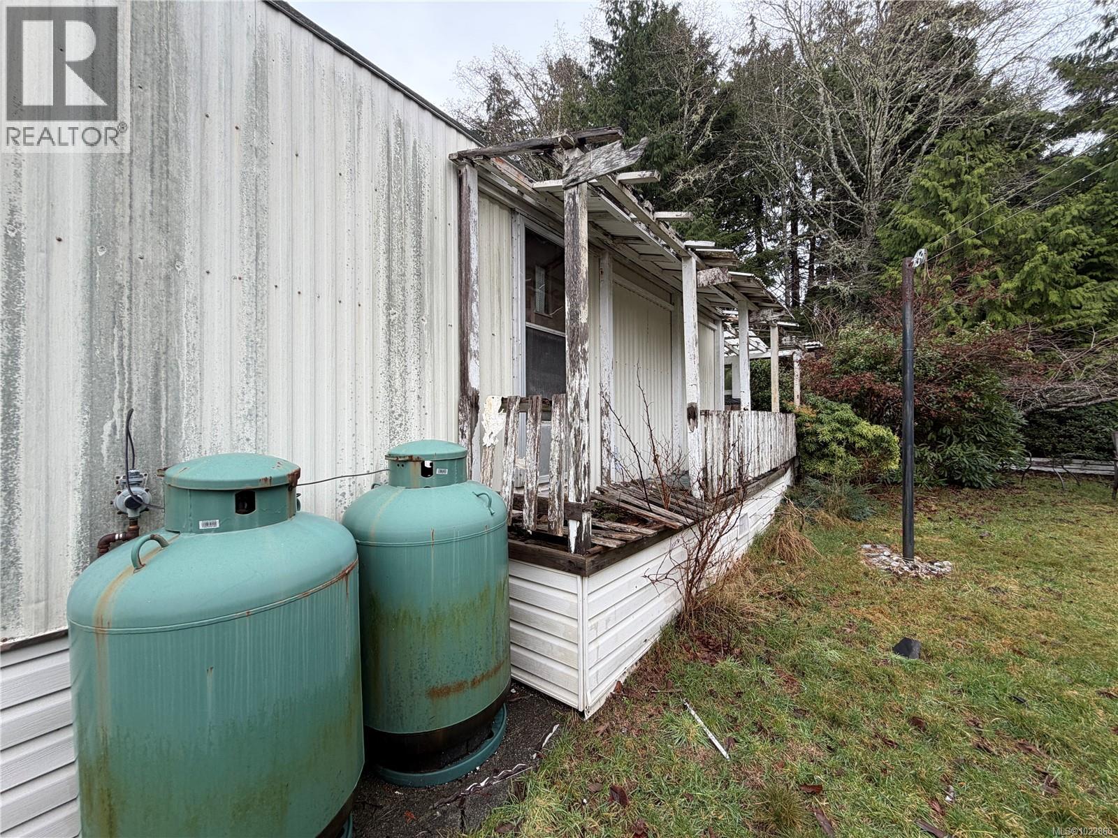 442 Orca Cres, Ucluelet, British Columbia  V0R 3A0 - Photo 3 - 1022860