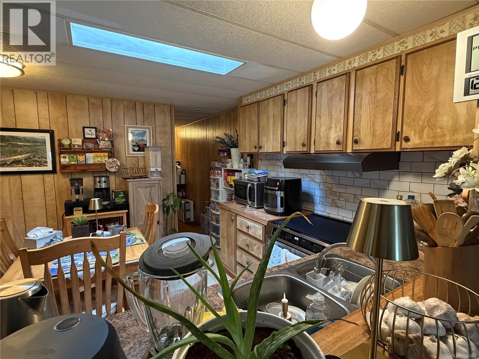 442 Orca Cres, Ucluelet, British Columbia  V0R 3A0 - Photo 8 - 1022860