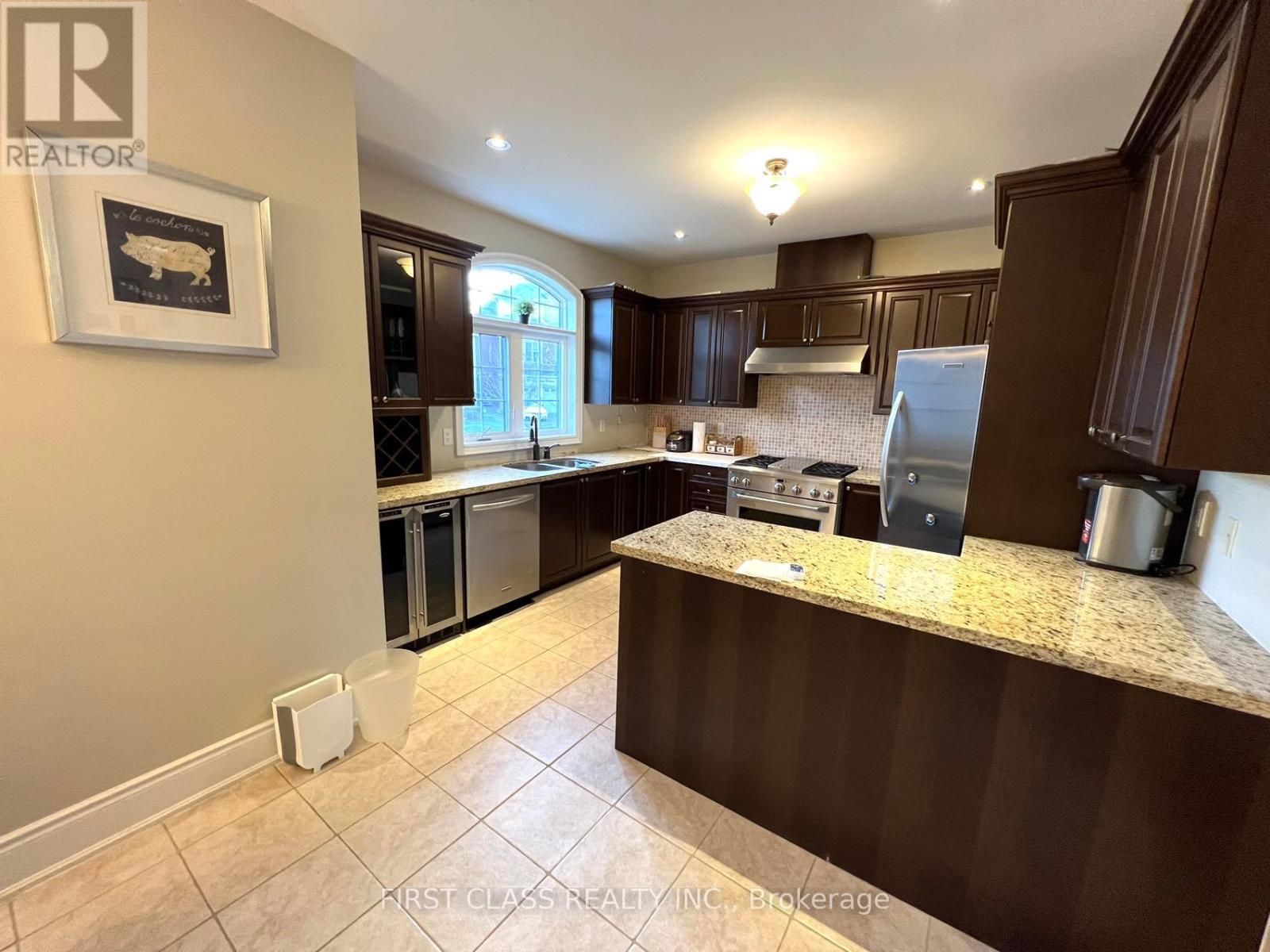 826 Wingarden Crescent, Pickering, Ontario  L1V 0C2 - Photo 9 - E12682520