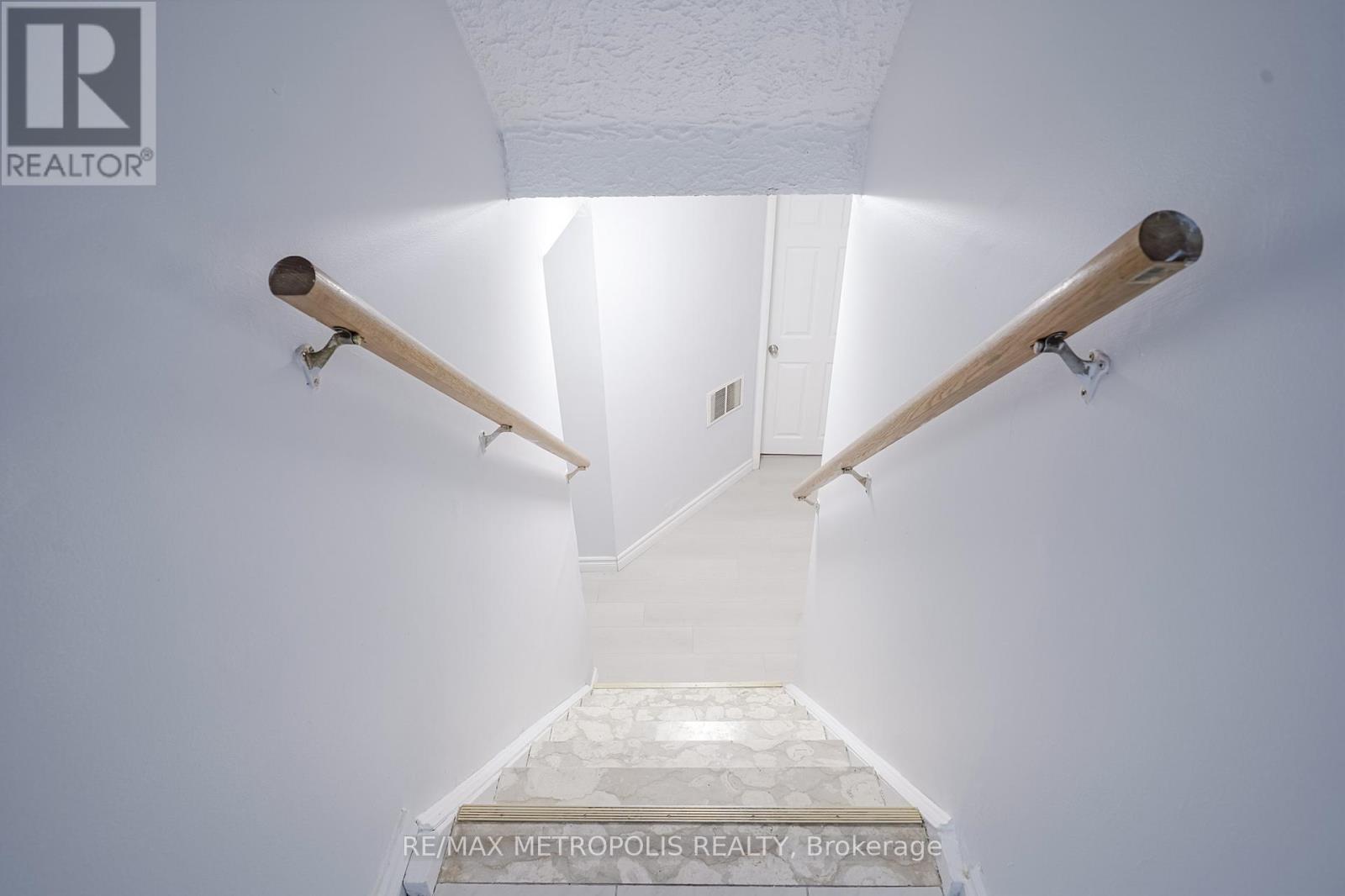 Bsmt - 50 Applemore Road, Toronto, Ontario  M1B 1R6 - Photo 12 - E12682566