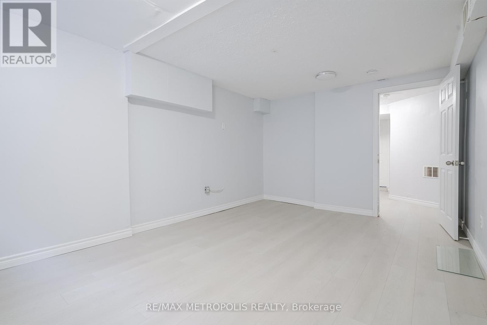 Bsmt - 50 Applemore Road, Toronto, Ontario  M1B 1R6 - Photo 14 - E12682566