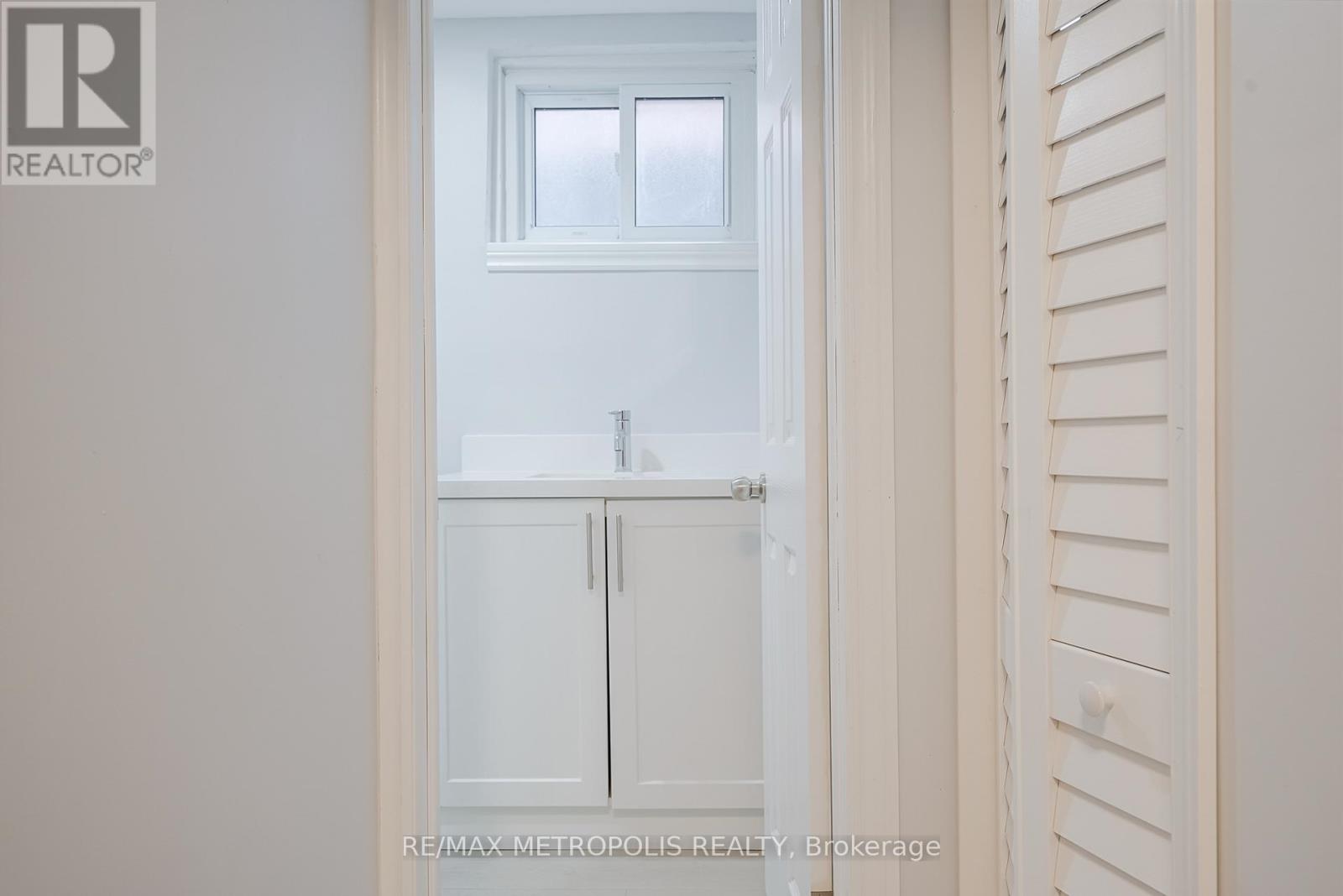 Bsmt - 50 Applemore Road, Toronto, Ontario  M1B 1R6 - Photo 21 - E12682566