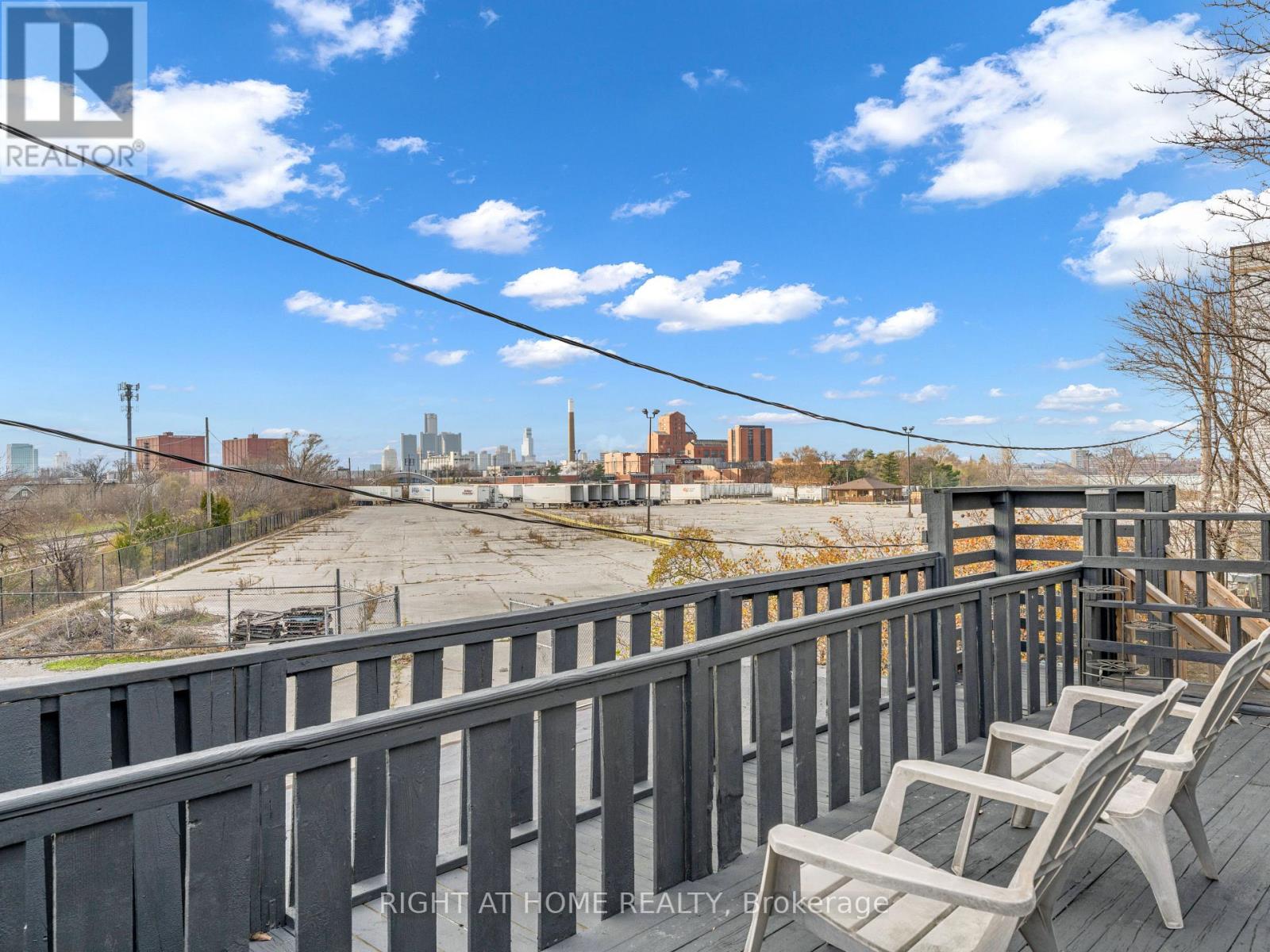 3 - 279 Drouillard Road, Windsor, Ontario  N8Y 2P4 - Photo 34 - X12515420