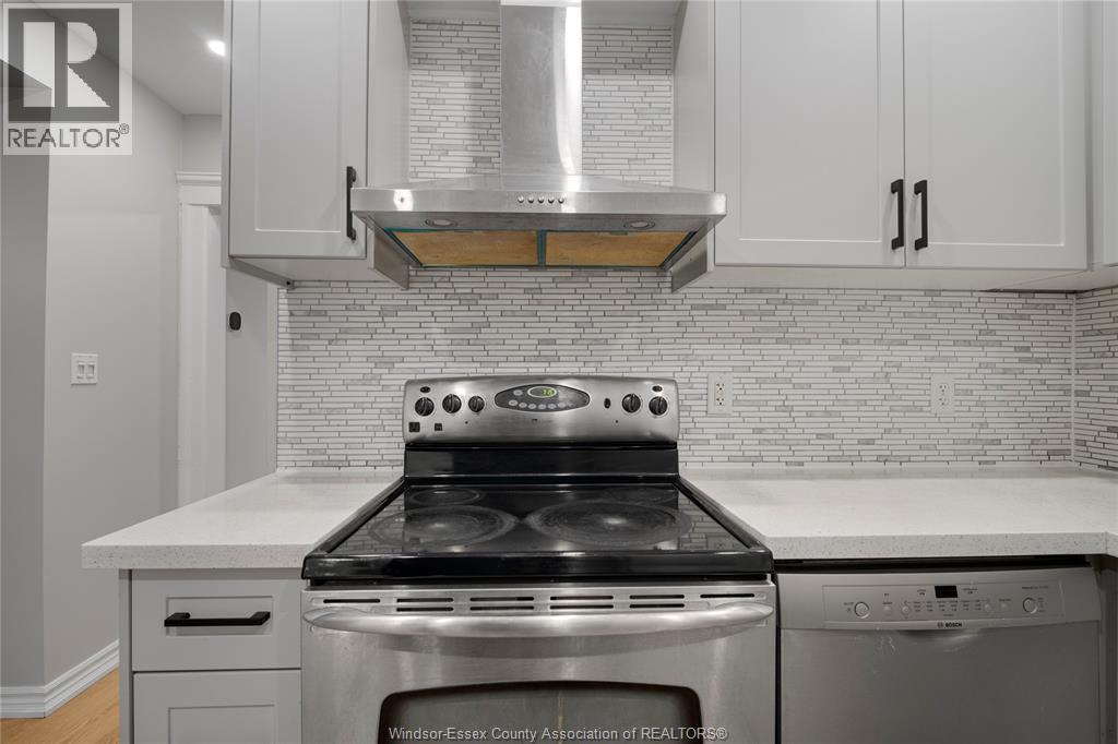 676 Moy, Windsor, Ontario  N9A 2N6 - Photo 11 - 26000709