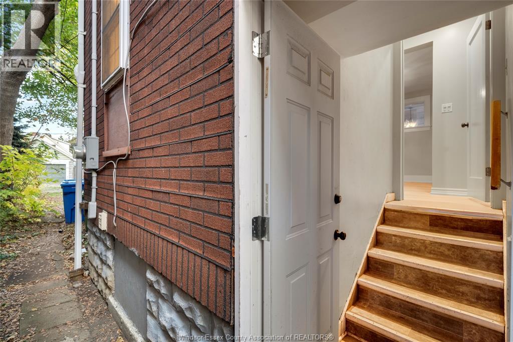 676 Moy, Windsor, Ontario  N9A 2N6 - Photo 28 - 26000709