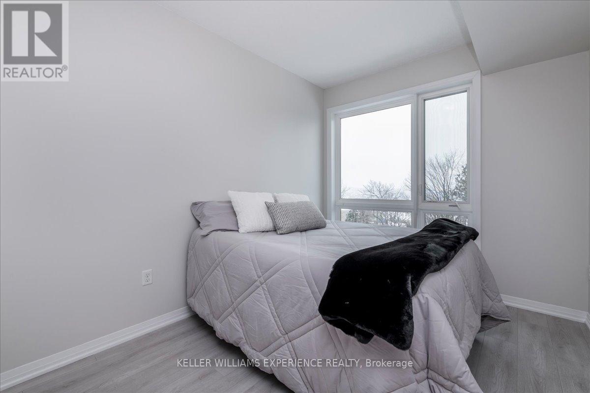 404 - 300 Essa Road, Barrie, Ontario  L4N 9Y4 - Photo 19 - S12682588