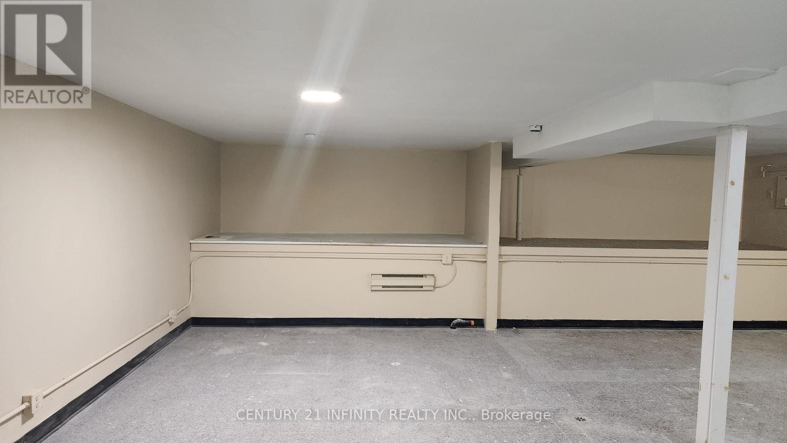 B - 907 SIMCOE STREET N, oshawa (centennial), Ontario