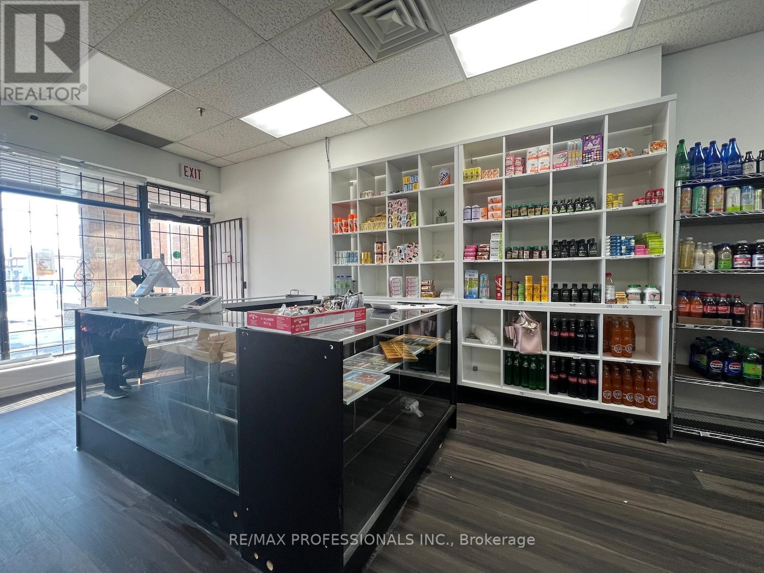 Gr 131 - 75 Watline Avenue, Mississauga, Ontario  L4Z 2Z1 - Photo 2 - W12682526