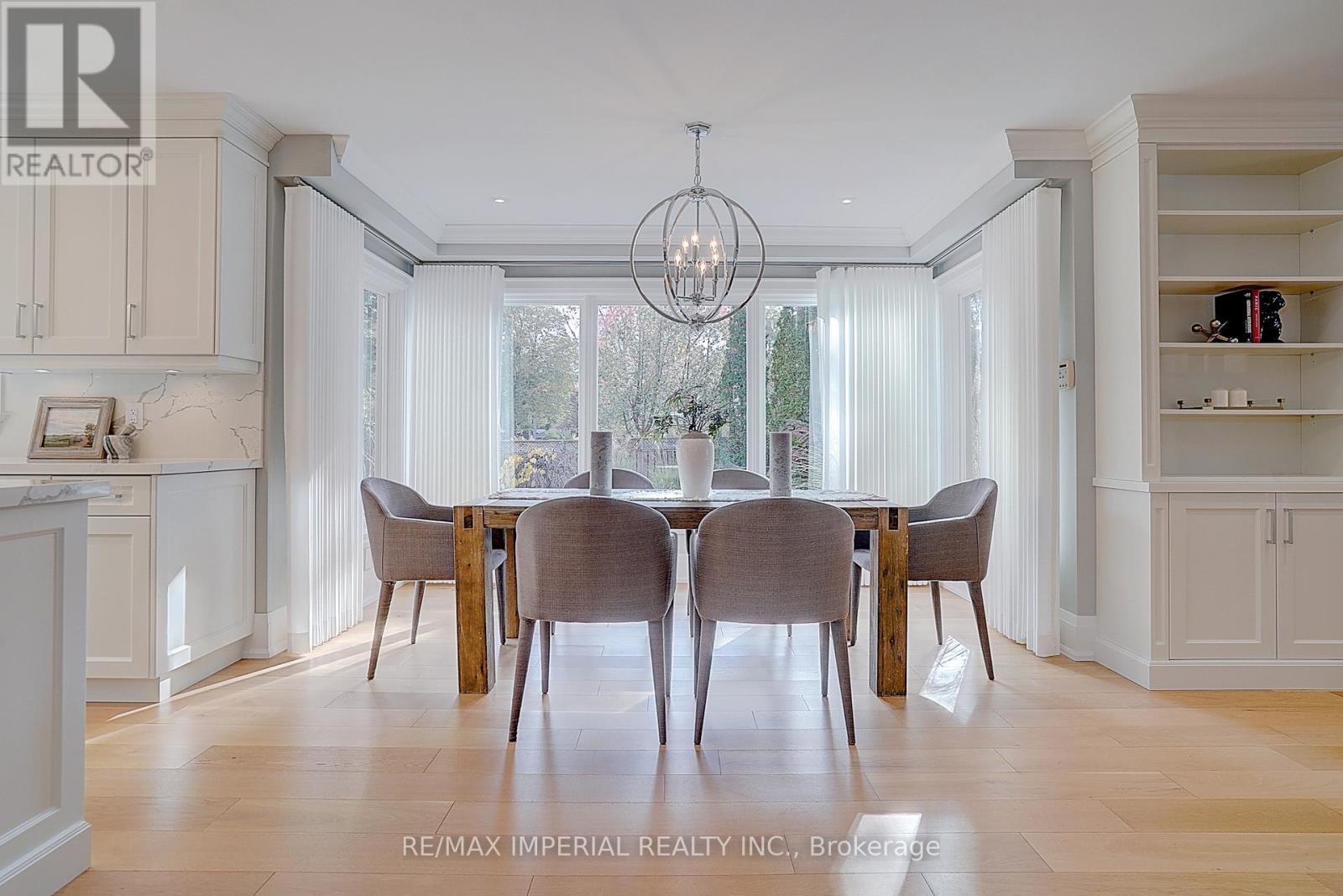 1832 Pine Siskin Court, Mississauga, Ontario  L5L 2Y3 - Photo 17 - W12682576