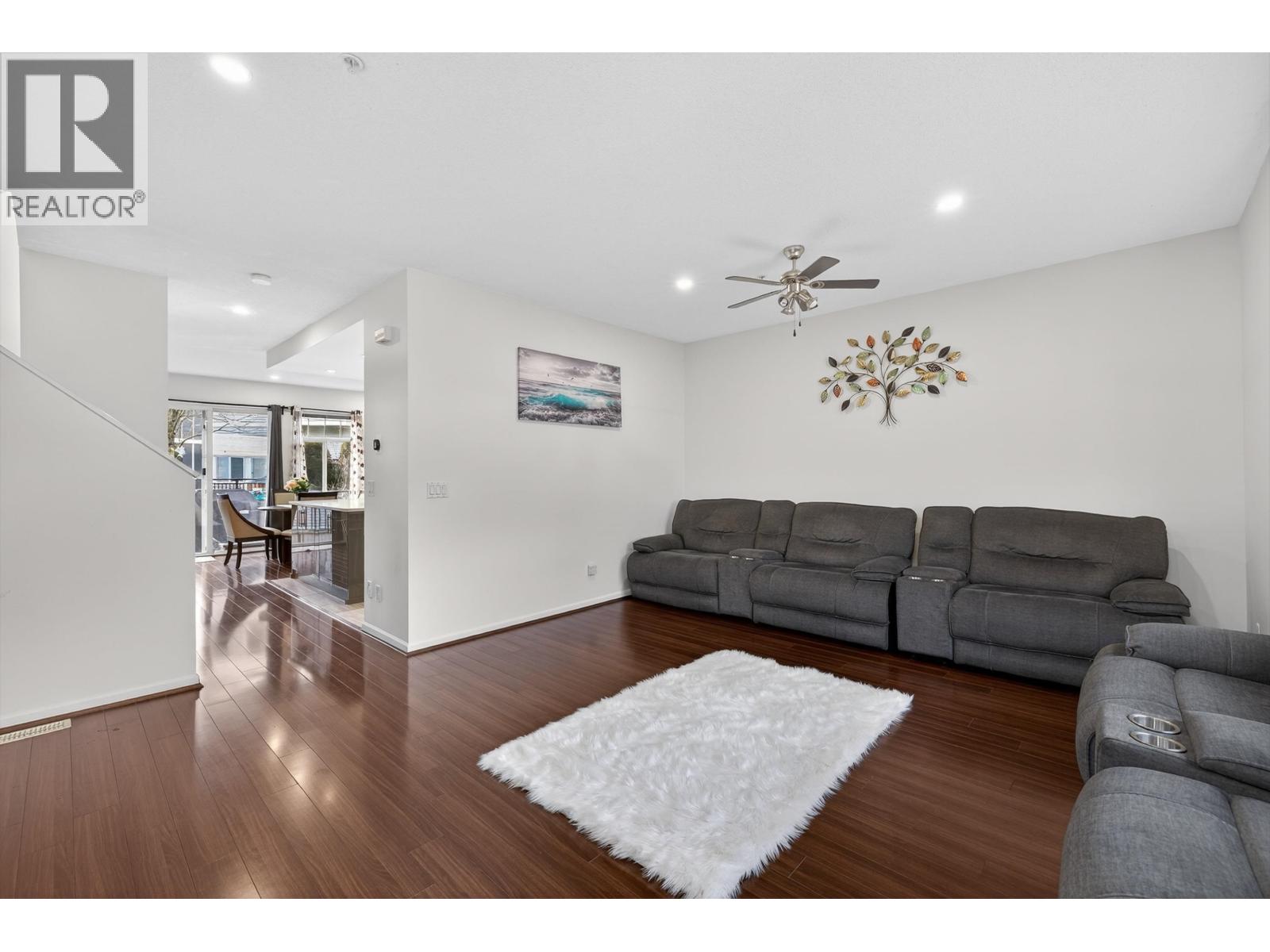 57 1010 Ewen Avenue, New Westminster, British Columbia  V3M 5C9 - Photo 4 - R3076775