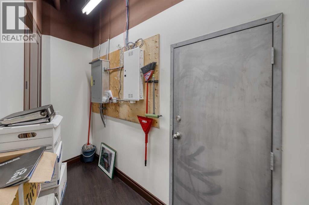 2, 505 Railway Street W, Cochrane, Alberta  T4C 2E2 - Photo 9 - A2275343