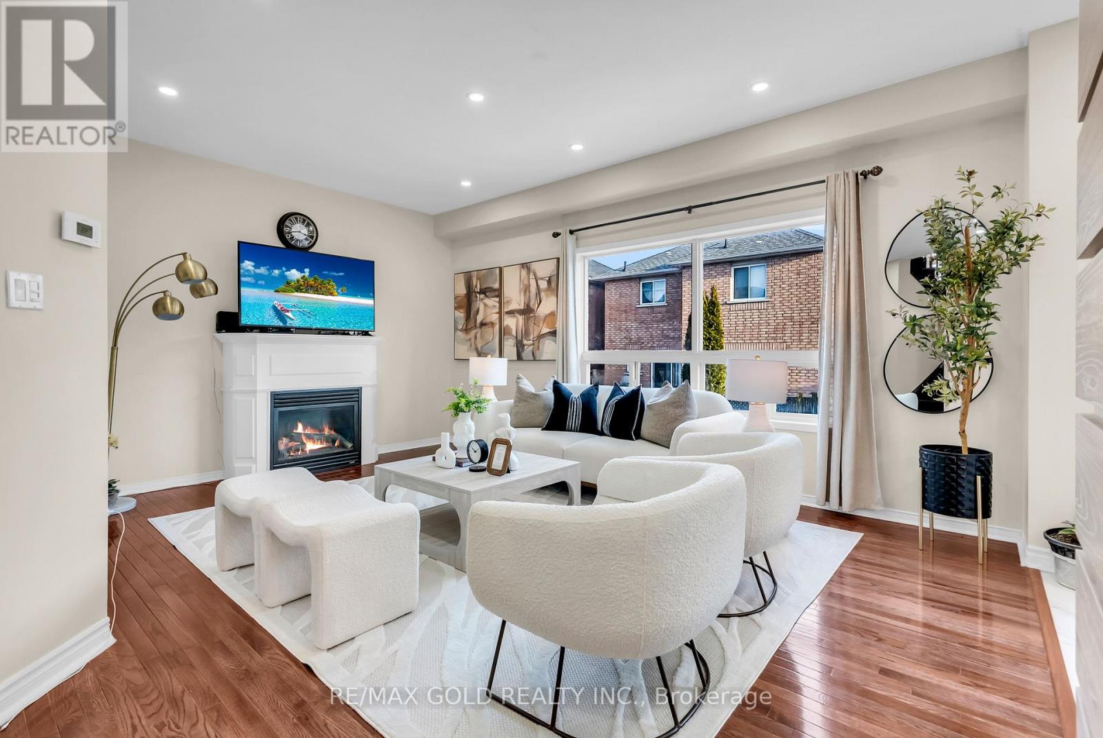 3770 Brinwood Gate, Mississauga, Ontario  L5M 7H2 - Photo 10 - W12681844