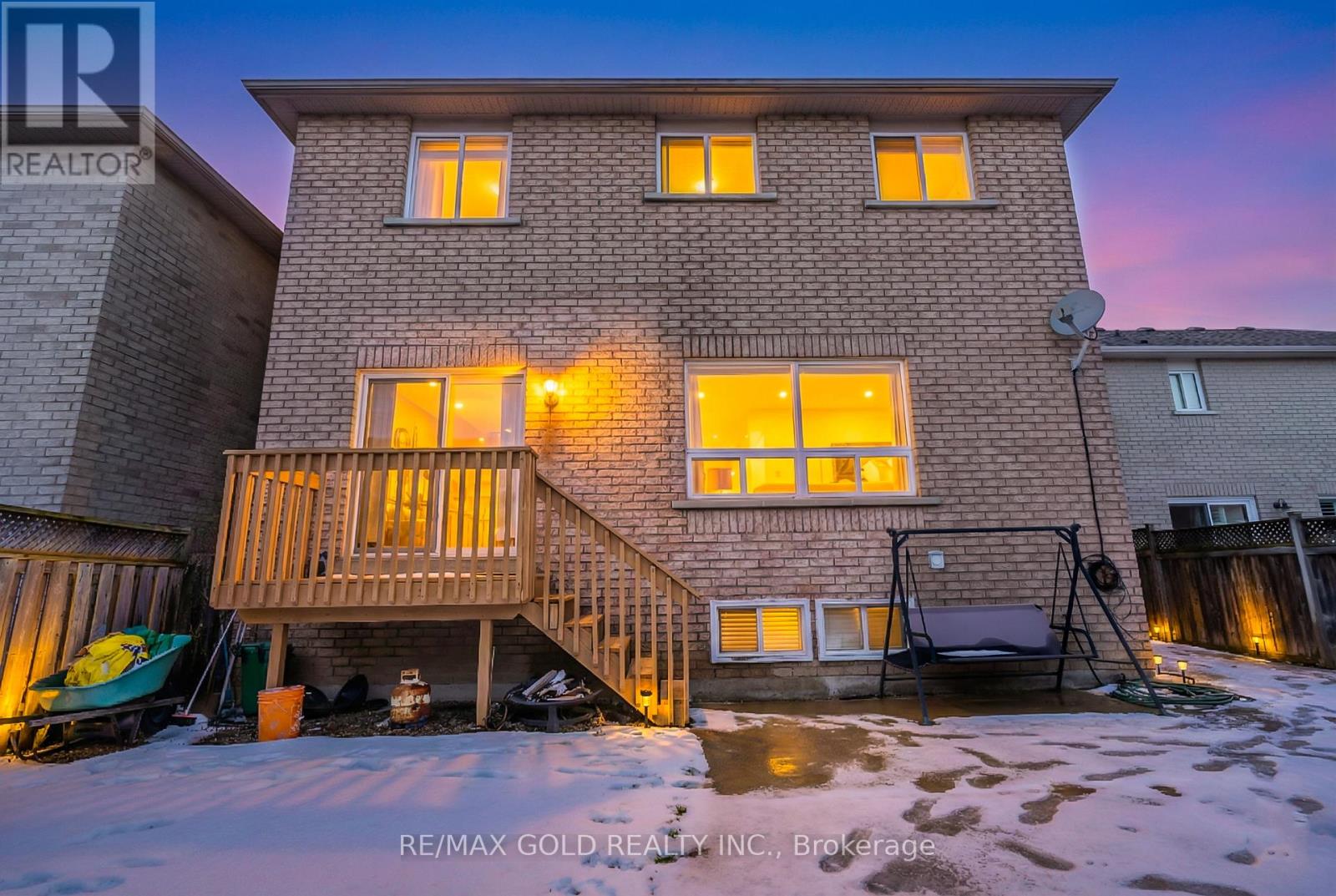 3770 Brinwood Gate, Mississauga, Ontario  L5M 7H2 - Photo 49 - W12681844