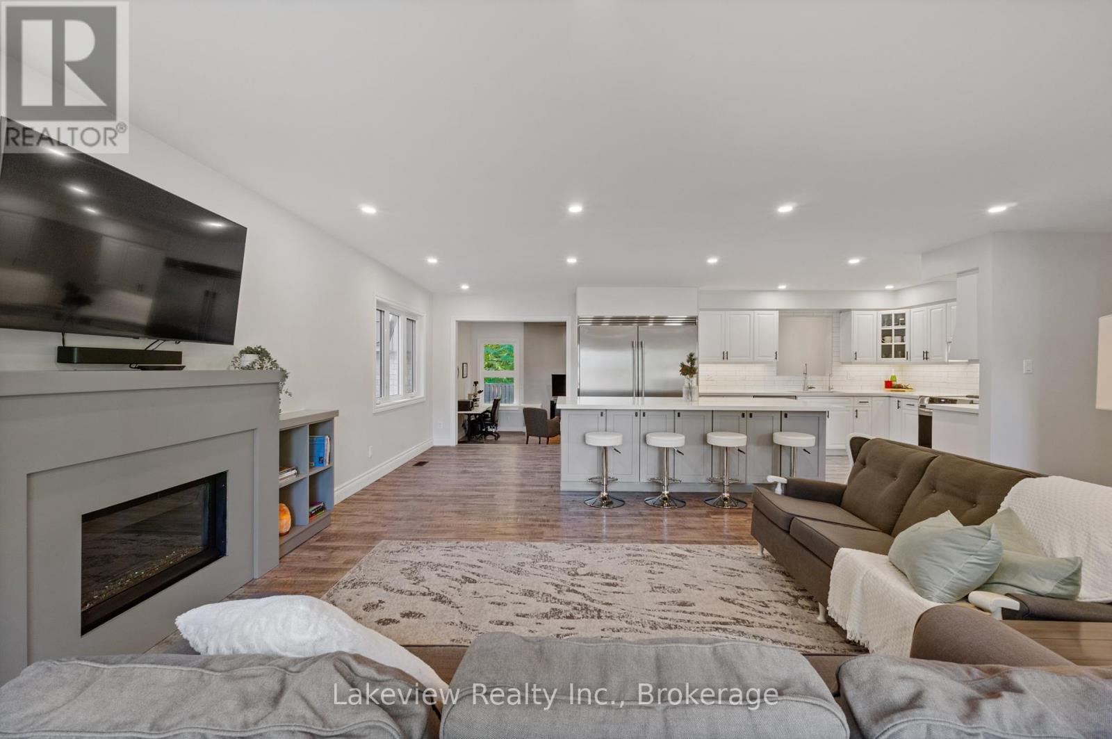 3914 Rosemary Lane W, Innisfil, Ontario  L9S 2L6 - Photo 21 - N12682670