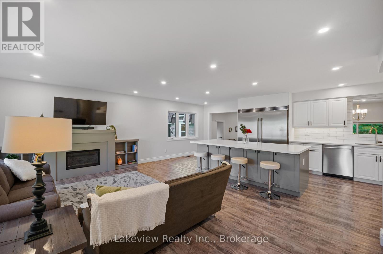 3914 Rosemary Lane W, Innisfil, Ontario  L9S 2L6 - Photo 25 - N12682670