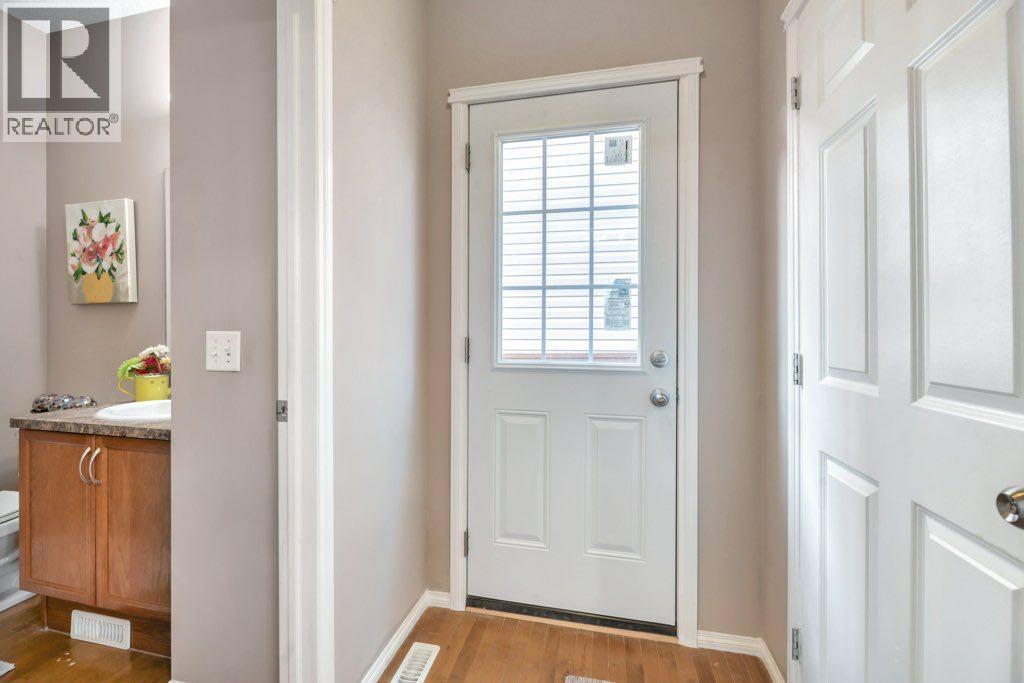 319 Saddlebrook Circle E, Calgary, Alberta  T3J 0J9 - Photo 24 - A2258515